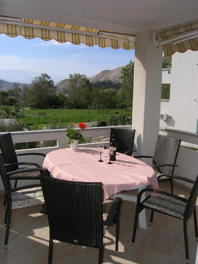 Apartments Biljana For Relaxing Holidays In Baska Esterno foto
